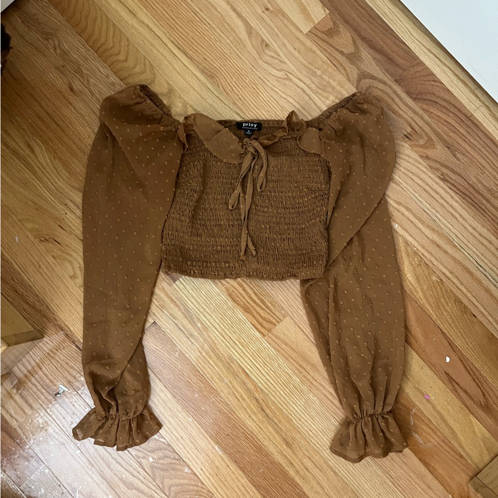 Privy size small women’s square neck blouse